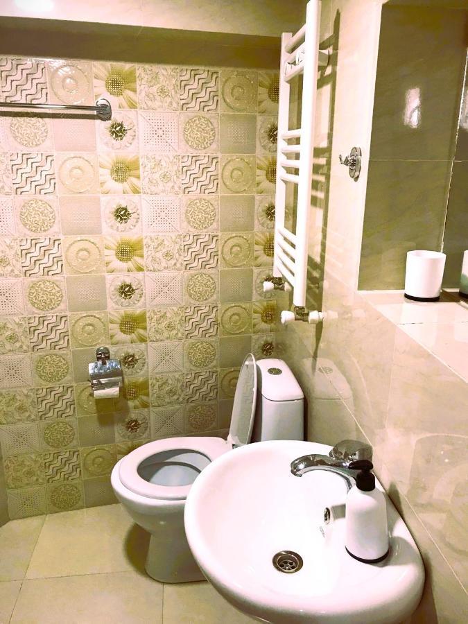 Apartment 19 Кутаиси Екстериор снимка